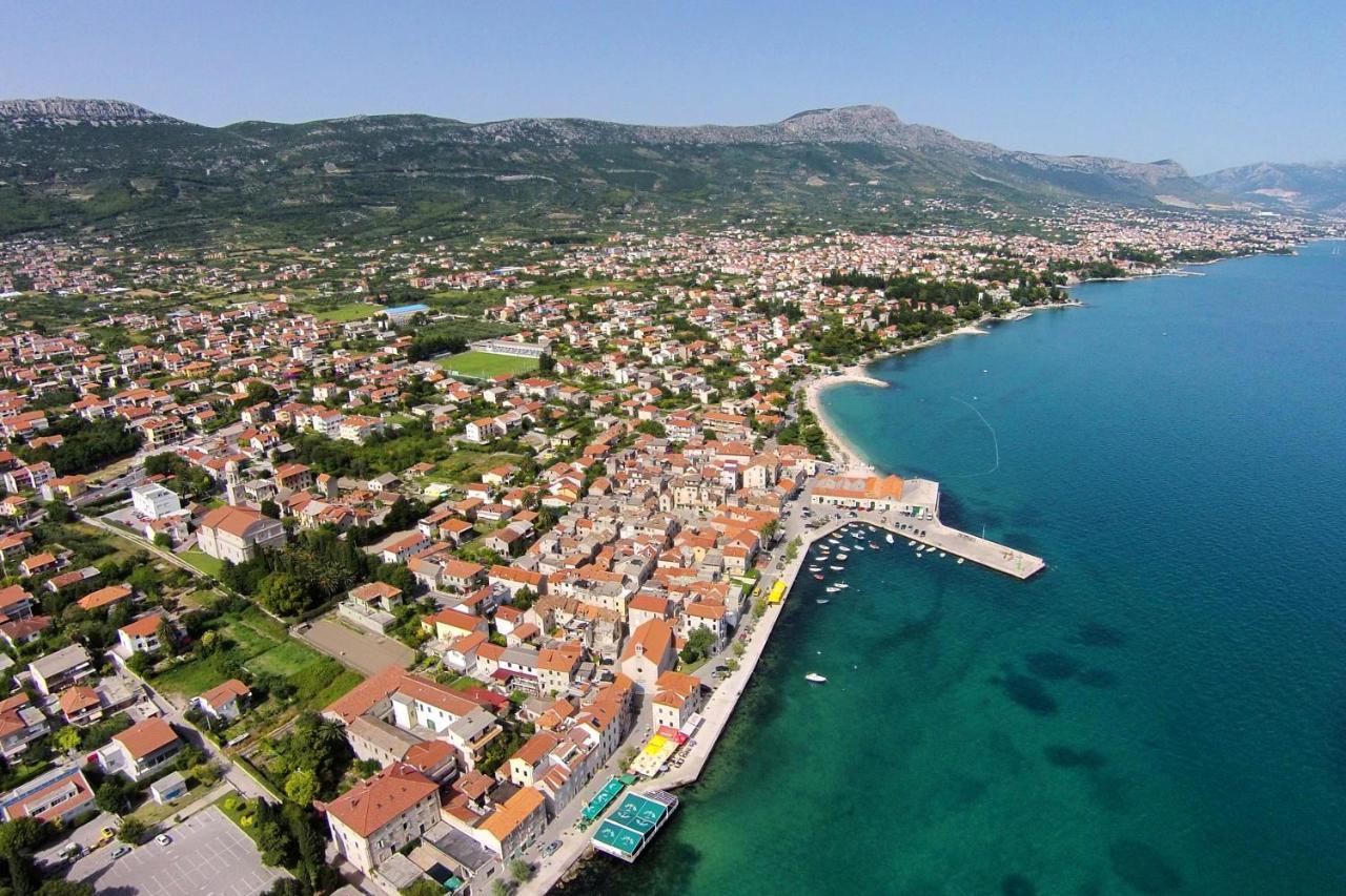 Apartments By The Sea Kastel Stari, Kastela - 6059 Exterior photo